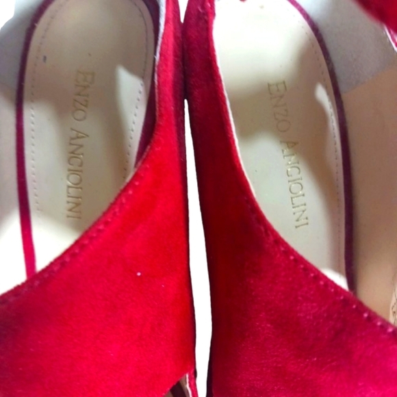 ENZO ANGIOLINI Suede Red Peep Toe Zippered Pumps Heels 8.5 - Picture 5 of 14